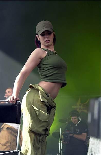 032.jpg