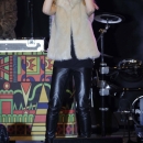 103.jpg
