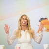 jan13_loosewomen_09.jpg