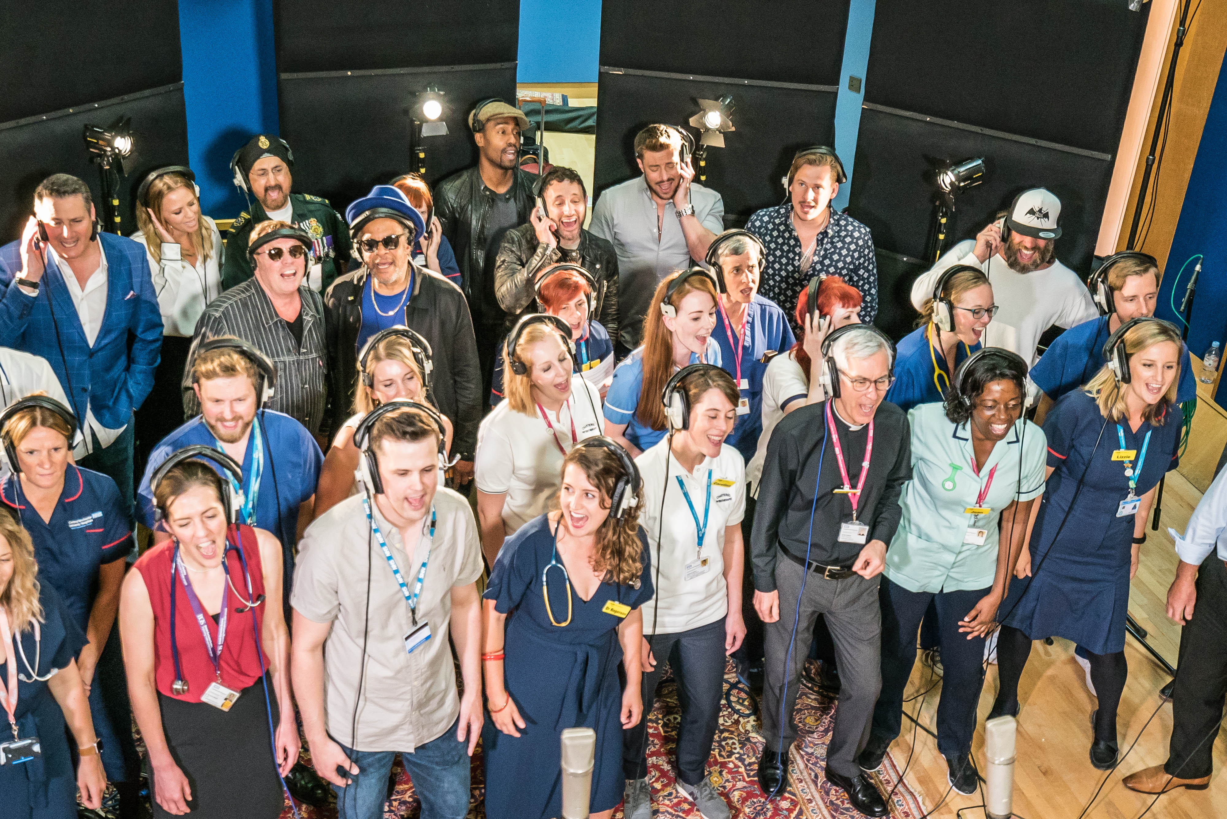 THE_BIG_NHS_SINGALONG_LIVE_15.jpg