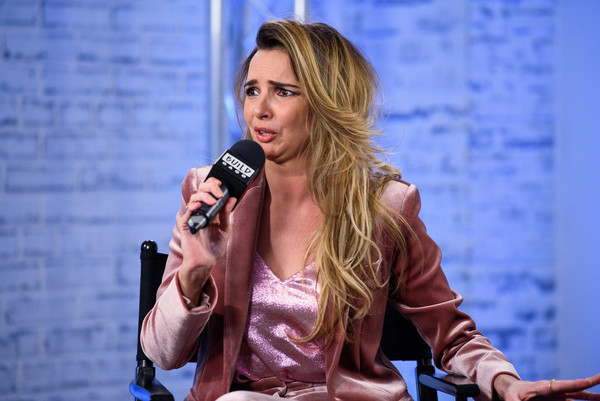 BUILD2BNadine2BCoyle2BIx7YjJrbTVml.jpg