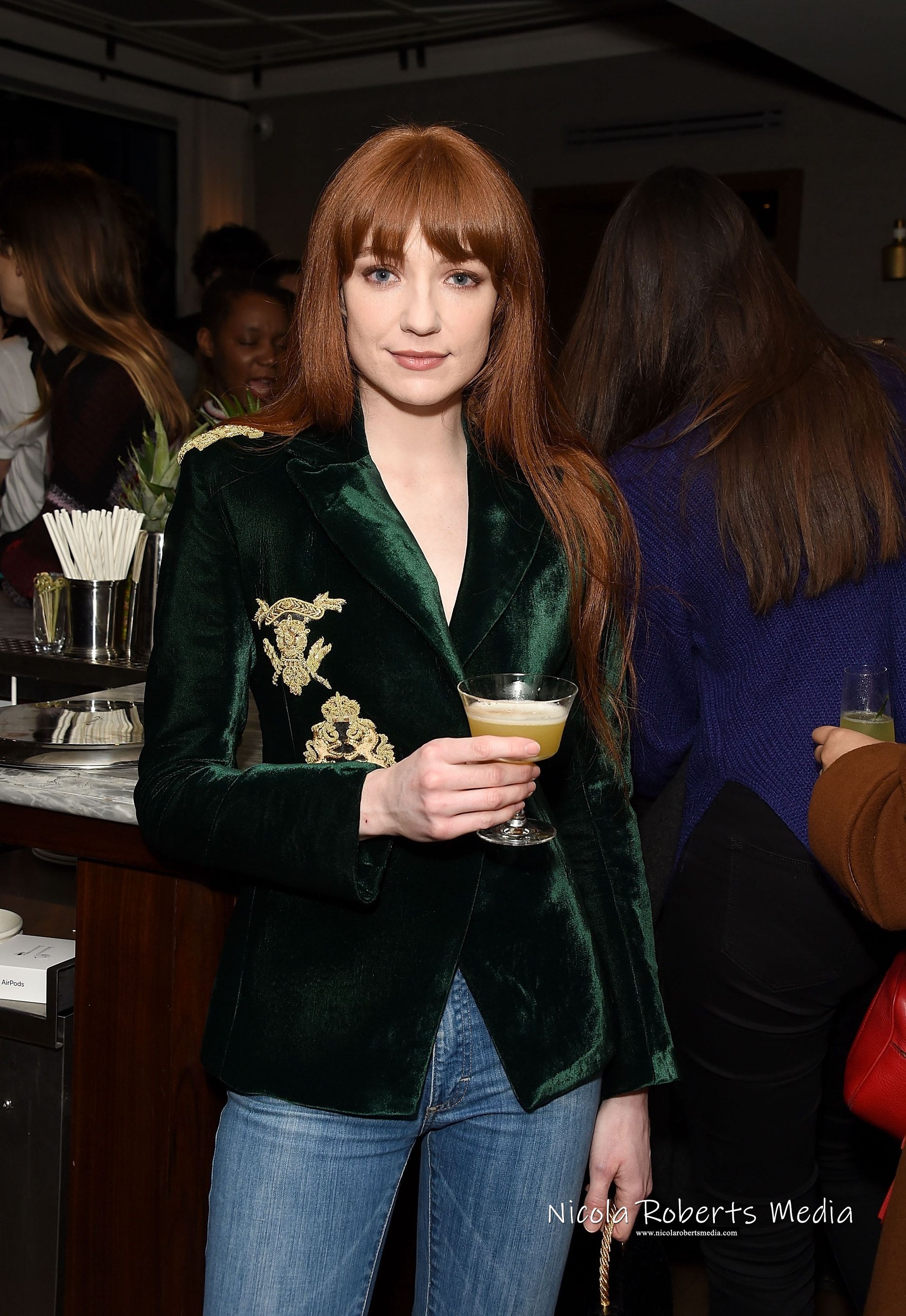 nicolarobertsmedia-004.jpg