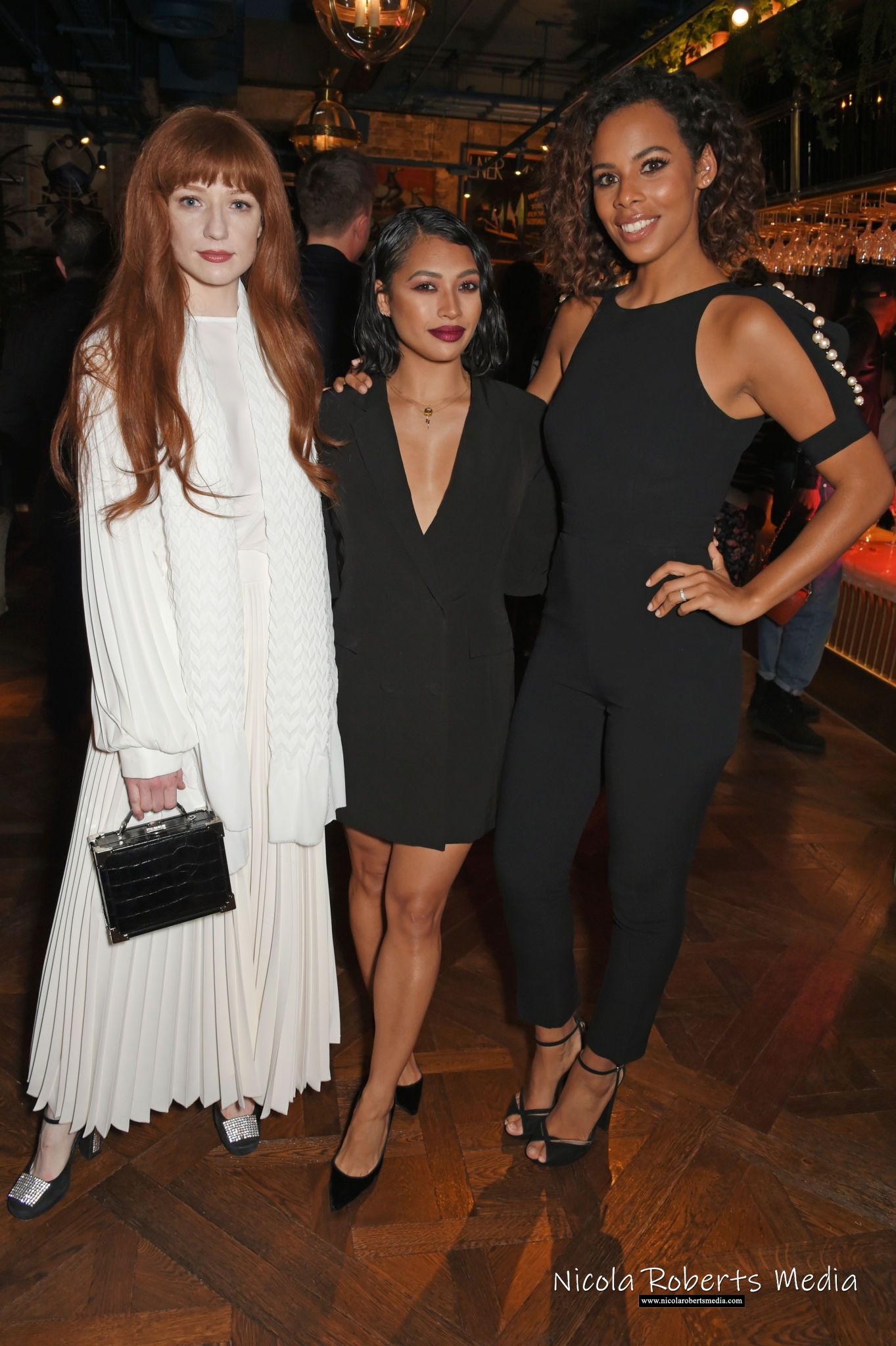 nicolarobertsmedia-019.jpg