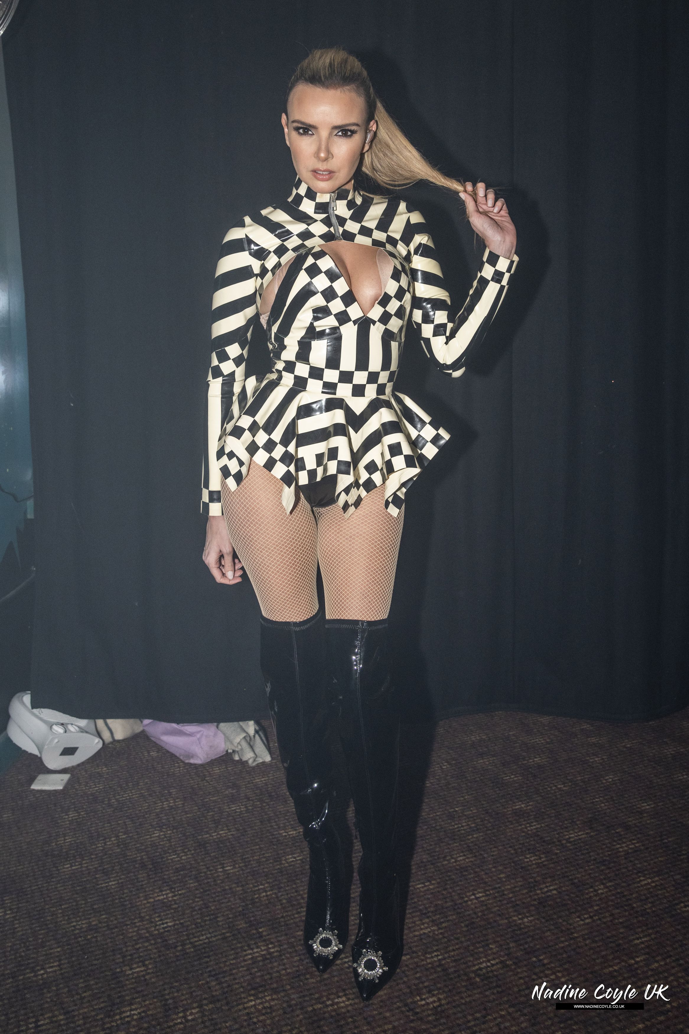 Nadinecoyle_co_uk-001.jpg