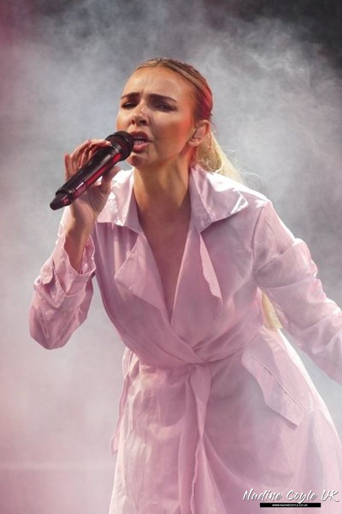 NadineCoyle_co_uk-009.jpg