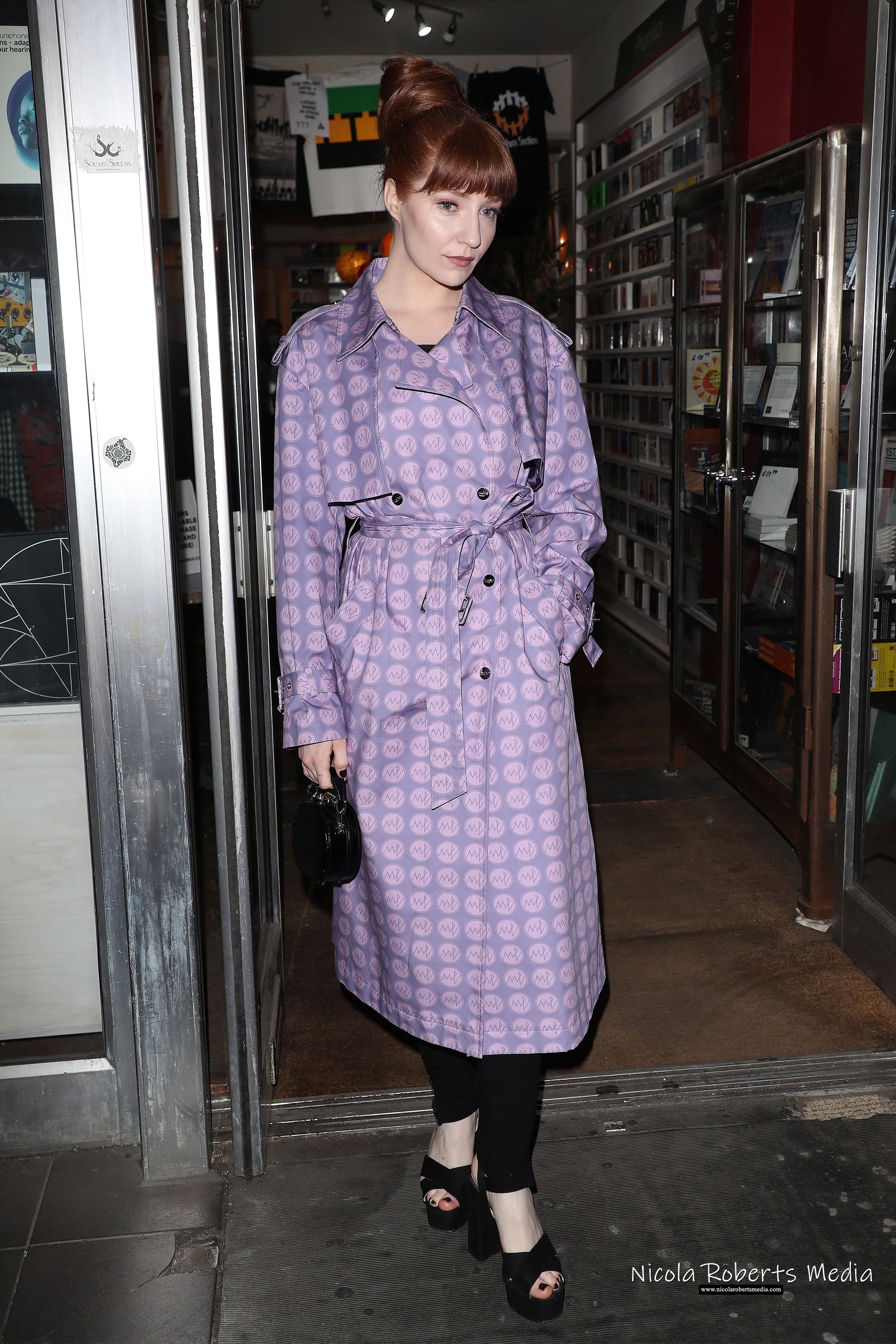 nicolarobertsmedia-005.jpg
