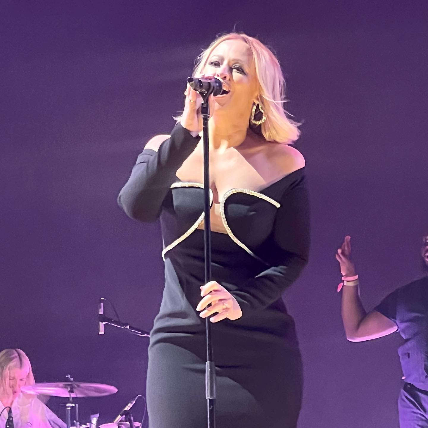 GalleryAloud-003.jpg GalleryAloud-003.jpg