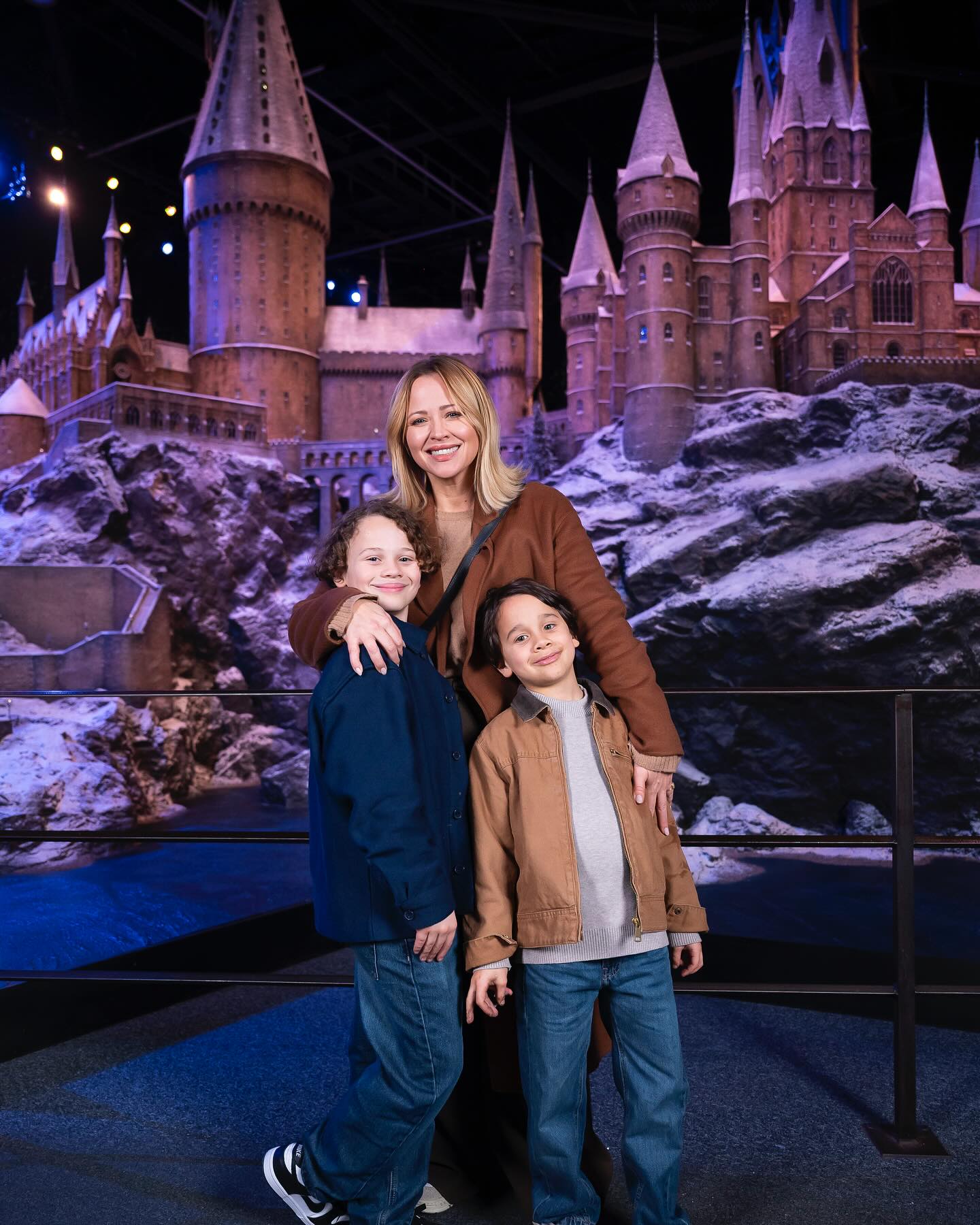 GalleryAloud-002.jpg GalleryAloud-002.jpg