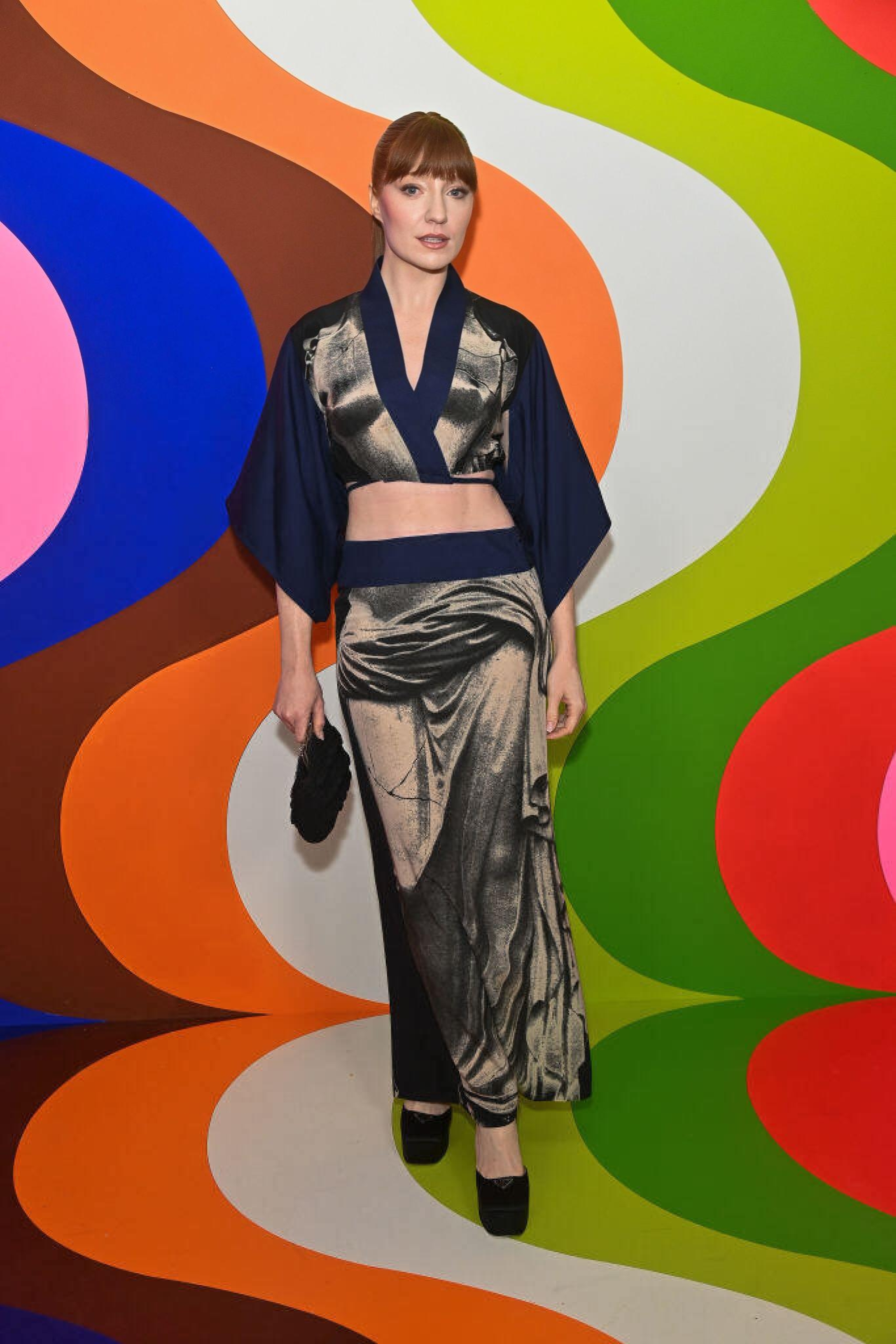 NicolaRobertsMedia-004.jpg NicolaRobertsMedia-004.jpg