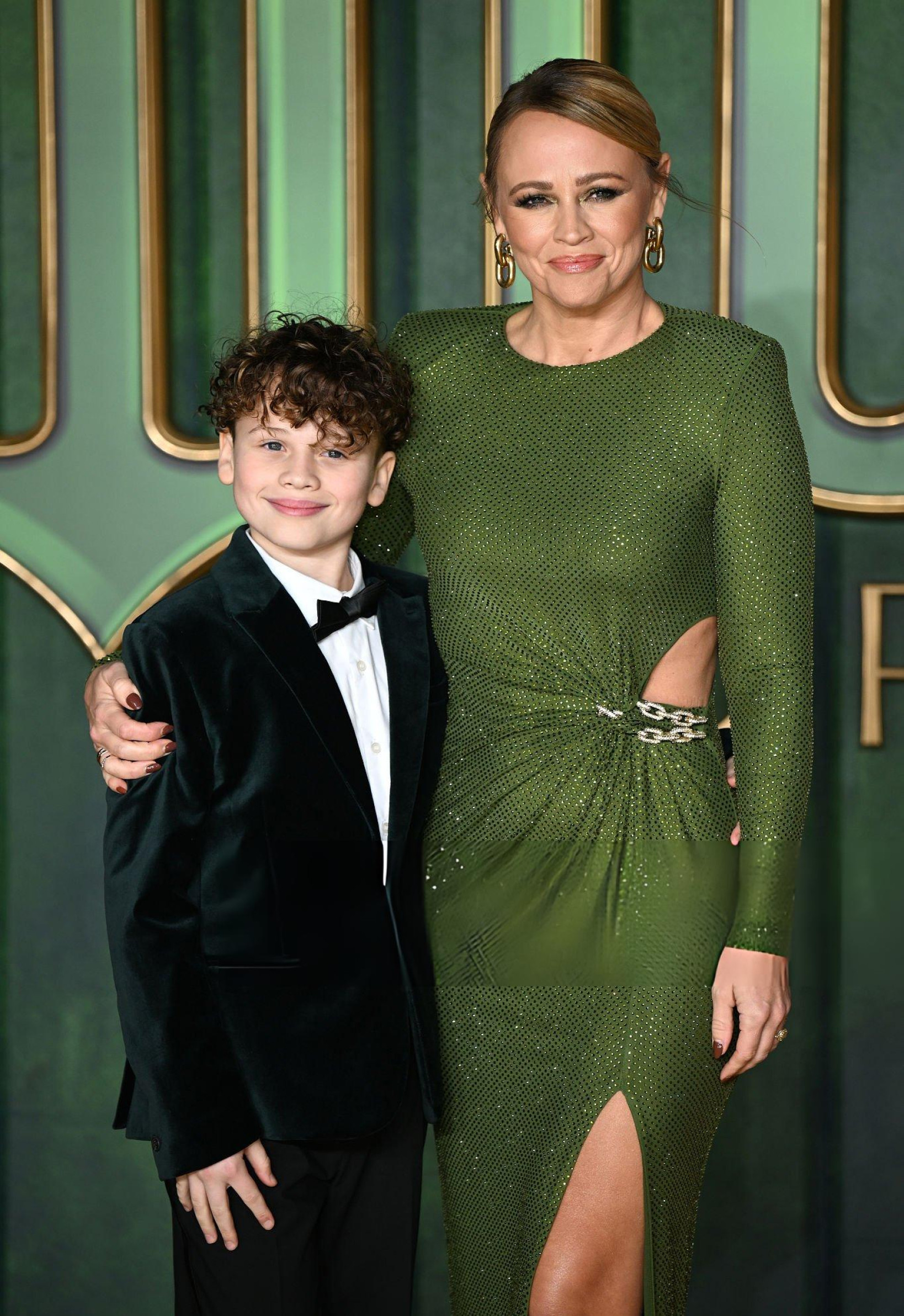 GalleryAloud-013.jpg GalleryAloud-013.jpg