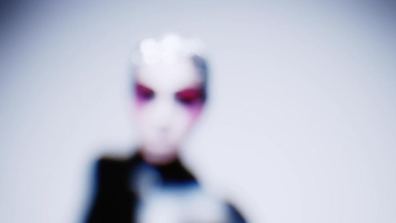 033.jpg