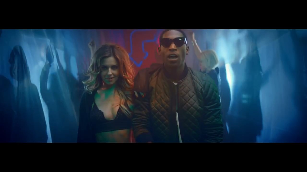 Cheryl_-_Crazy_Stupid_Love_ft__Tinie_Tempah_mp4_snapshot_02_44_5B2016_05_06_20_16_095D.jpg