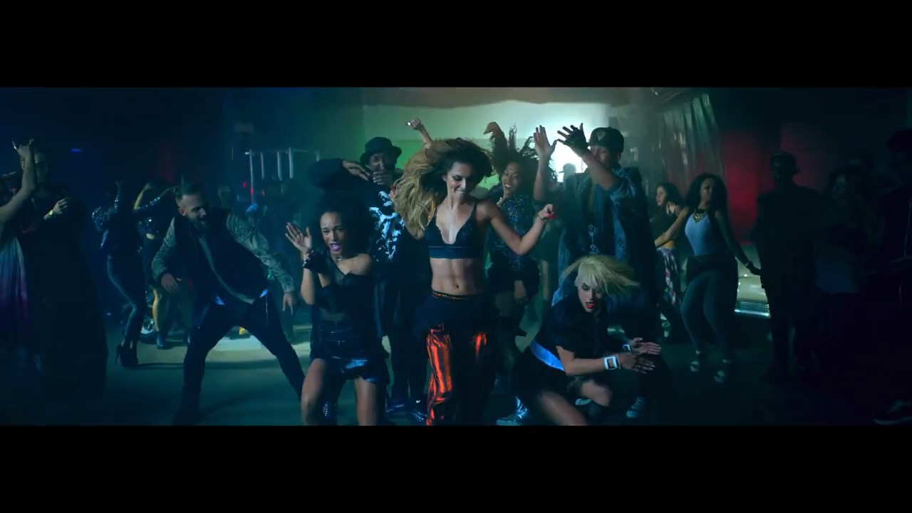 Cheryl_-_Crazy_Stupid_Love_ft__Tinie_Tempah_mp4_snapshot_03_48_5B2016_05_06_20_18_385D.jpg