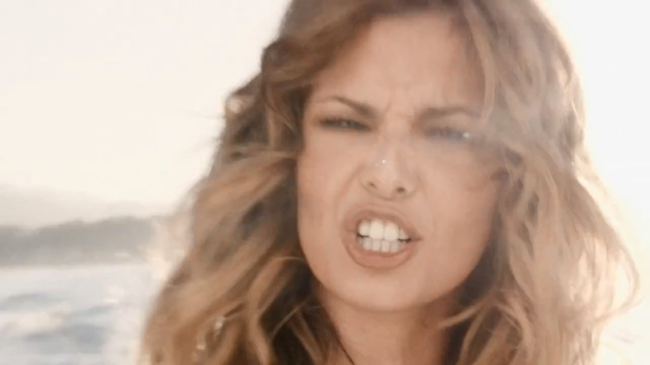 Cheryl_-_I_Don_t_Care_28Explicit29_mp4_snapshot_00_53_5B2016_05_06_20_25_175D.jpg