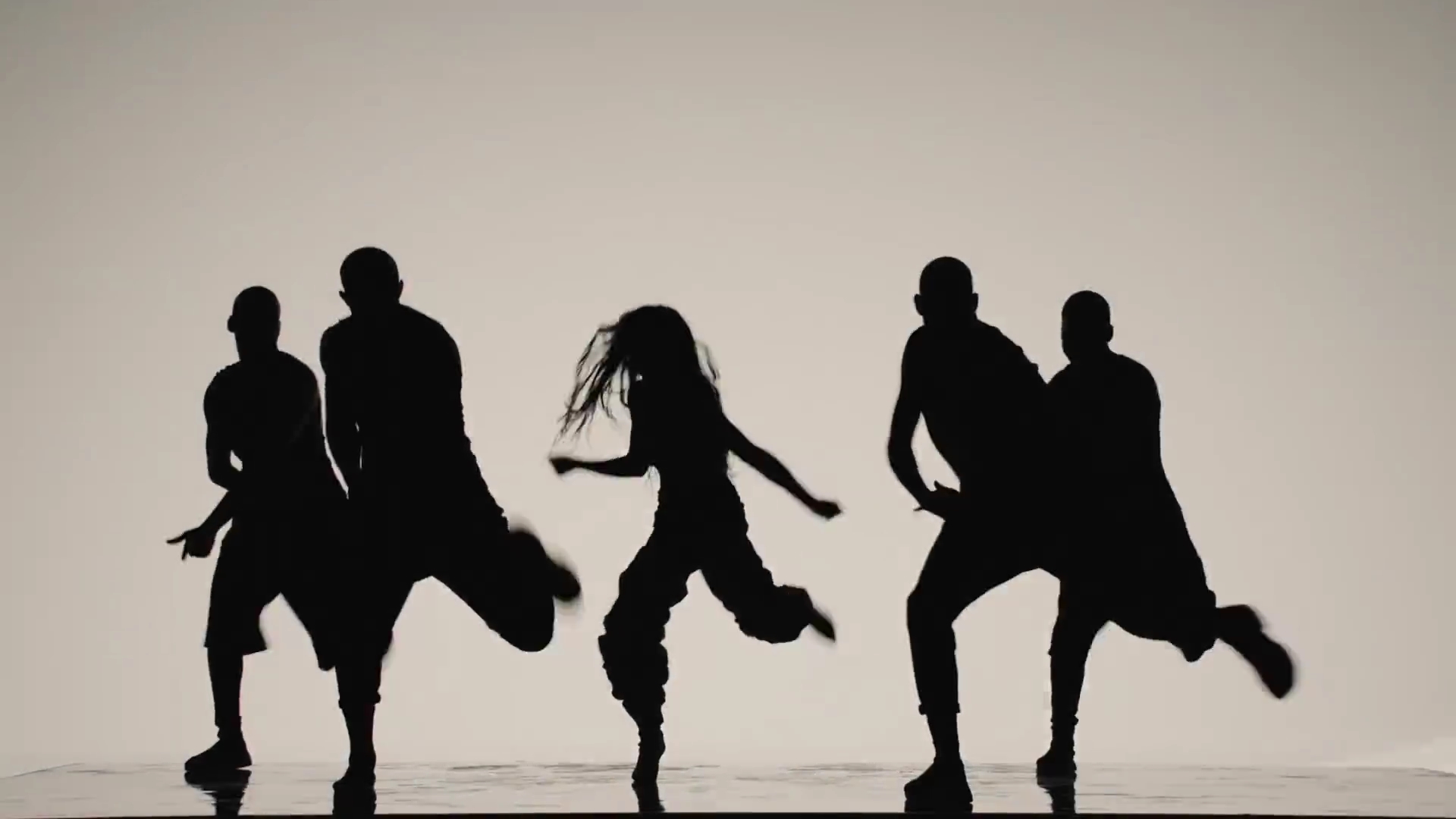 GalleryAloud-0542.jpg GalleryAloud-0542.jpg