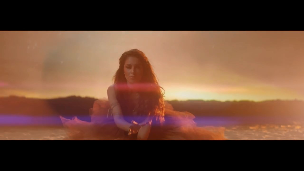 Cheryl_-_Only_Human_mp4_snapshot_00_15_5B2016_05_06_20_37_275D.jpg