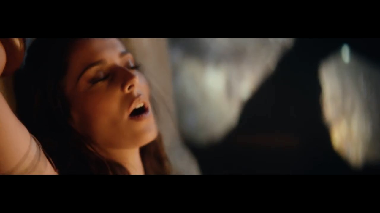 Cheryl_-_Only_Human_mp4_snapshot_01_53_5B2016_05_06_20_40_365D.jpg