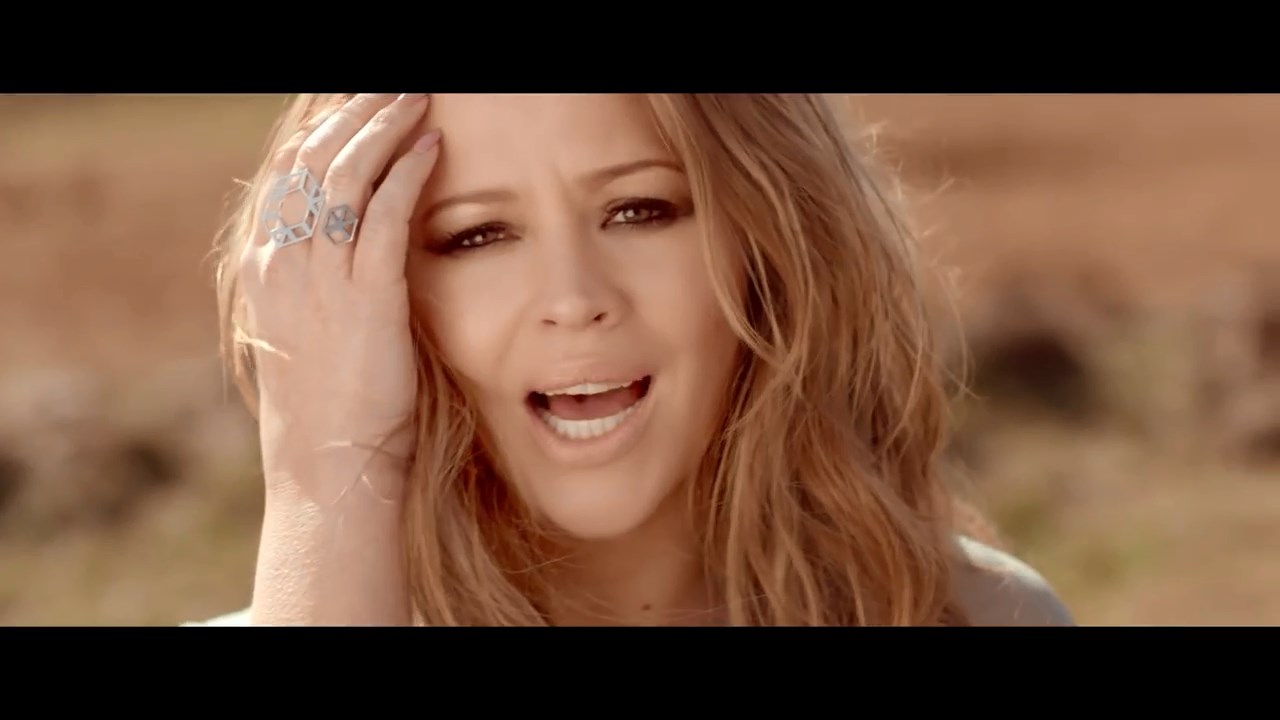 Alistair_Griffin_featuring_Kimberley_Walsh_-_The_Road_28Official_Video29_mp4_snapshot_01_27_5B2016_05_06_19_54_225D.jpg
