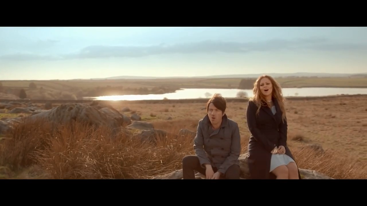 Alistair_Griffin_featuring_Kimberley_Walsh_-_The_Road_28Official_Video29_mp4_snapshot_02_47_5B2016_05_06_19_58_485D.jpg