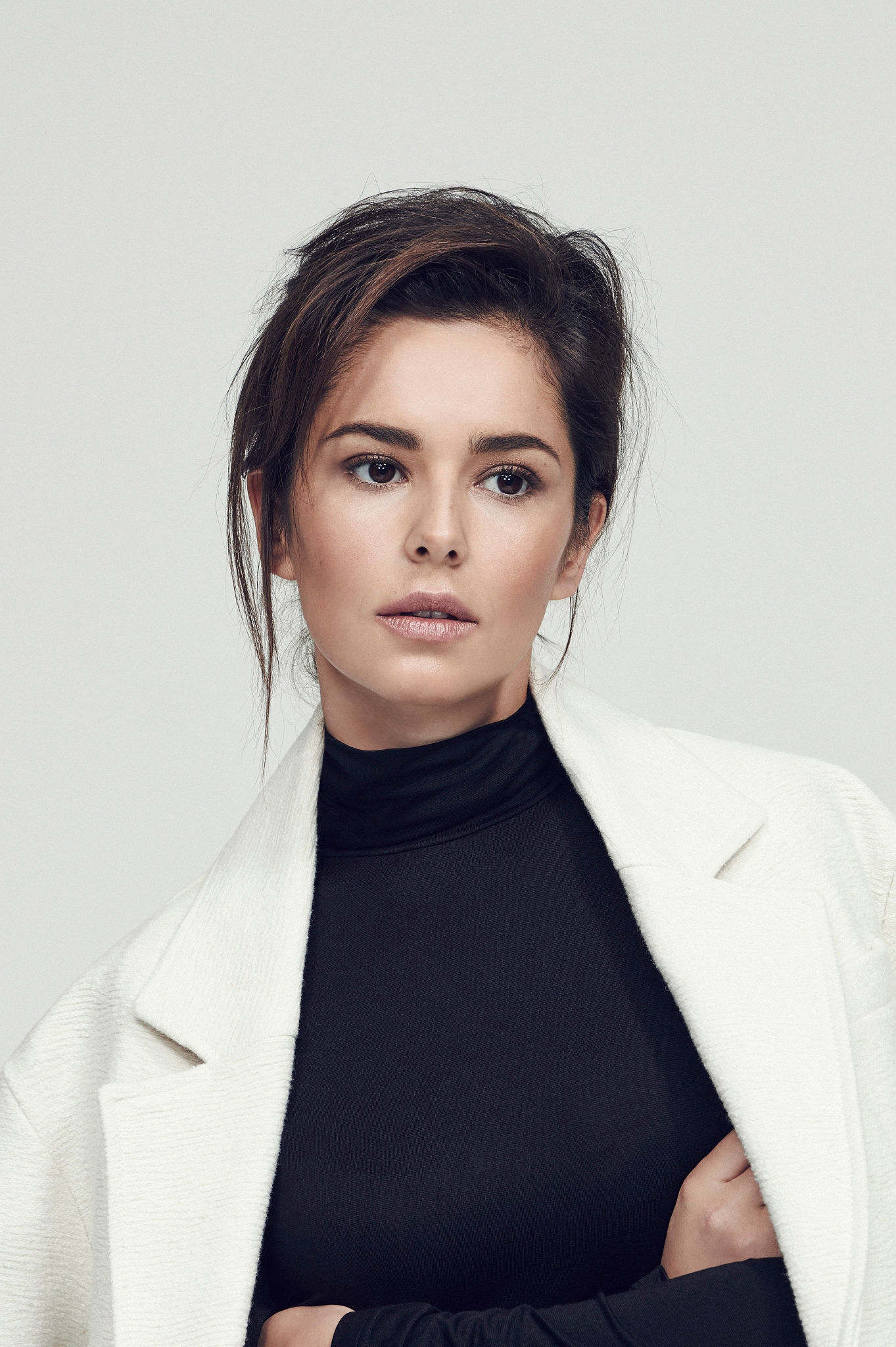 HQ
