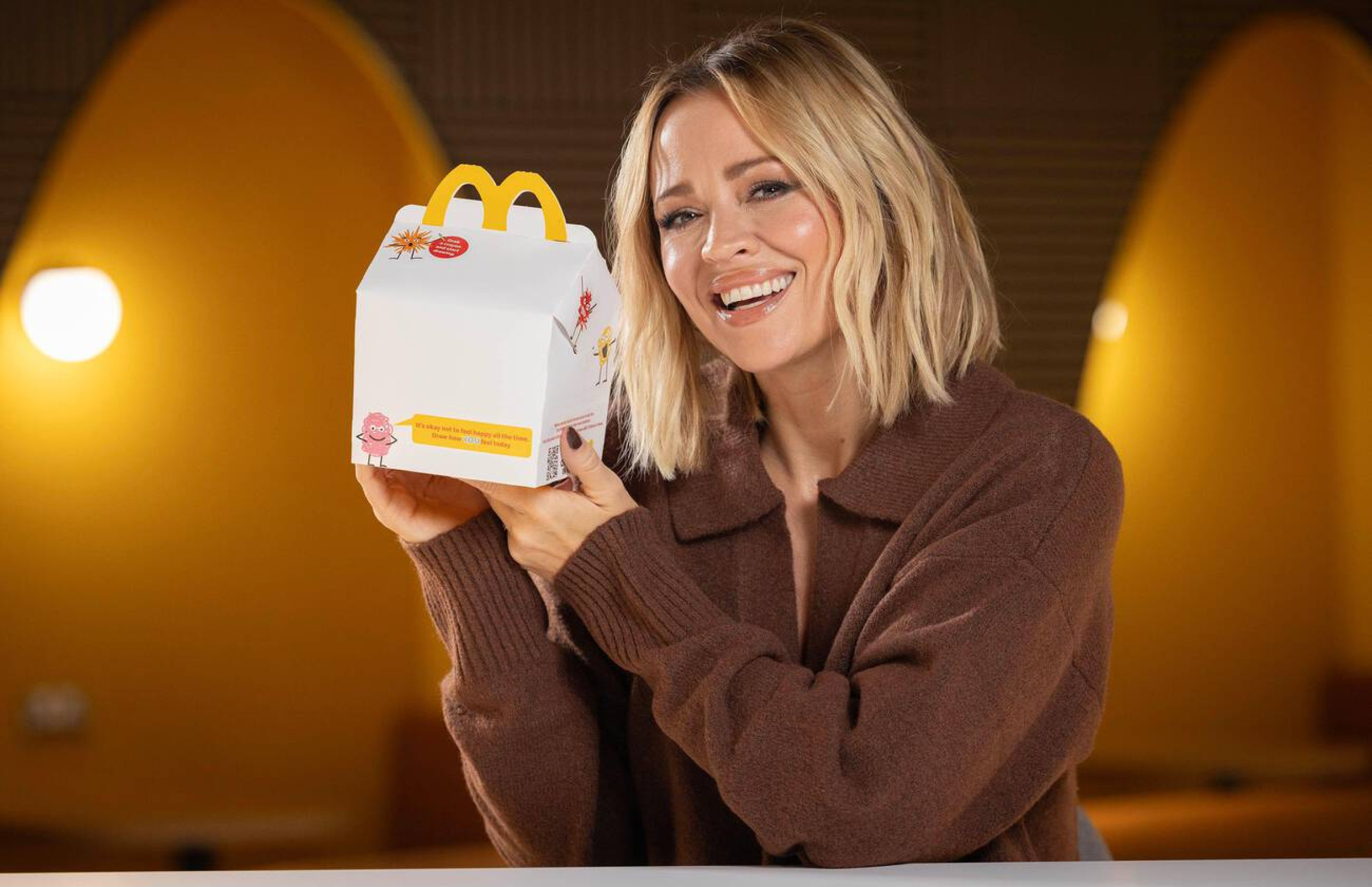 KimberleyWalsh_co_uk-001.jpg KimberleyWalsh_co_uk-001.jpg