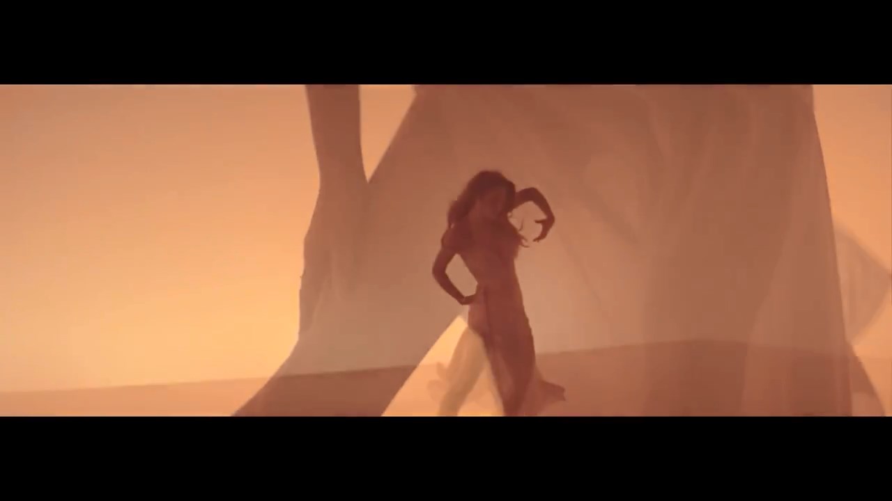 Cheryl_Debut_Fragrance_-_StormFlower_TV_advert_mp4_snapshot_00_04_5B2016_05_06_13_12_225D.jpg