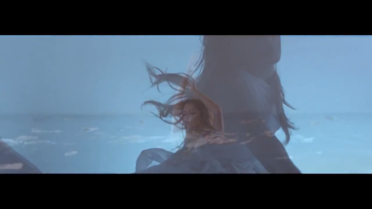 Cheryl_Debut_Fragrance_-_StormFlower_TV_advert_mp4_snapshot_00_19_5B2016_05_06_13_13_255D.jpg
