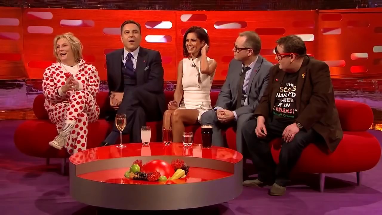 Cheryl_-_Interview_28Graham_Norton_Show_201529_mp4_snapshot_00_43_5B2016_06_03_12_41_155D.jpg
