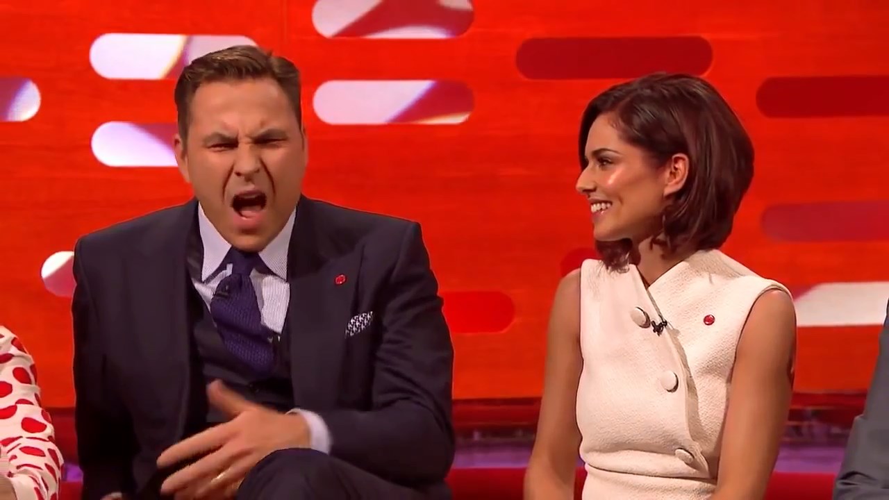 Cheryl_-_Interview_28Graham_Norton_Show_201529_mp4_snapshot_00_45_5B2016_06_03_12_41_165D.jpg