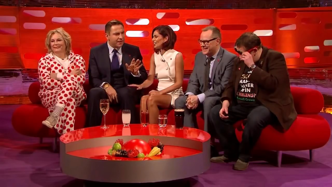 Cheryl_-_Interview_28Graham_Norton_Show_201529_mp4_snapshot_00_52_5B2016_06_03_12_41_335D.jpg