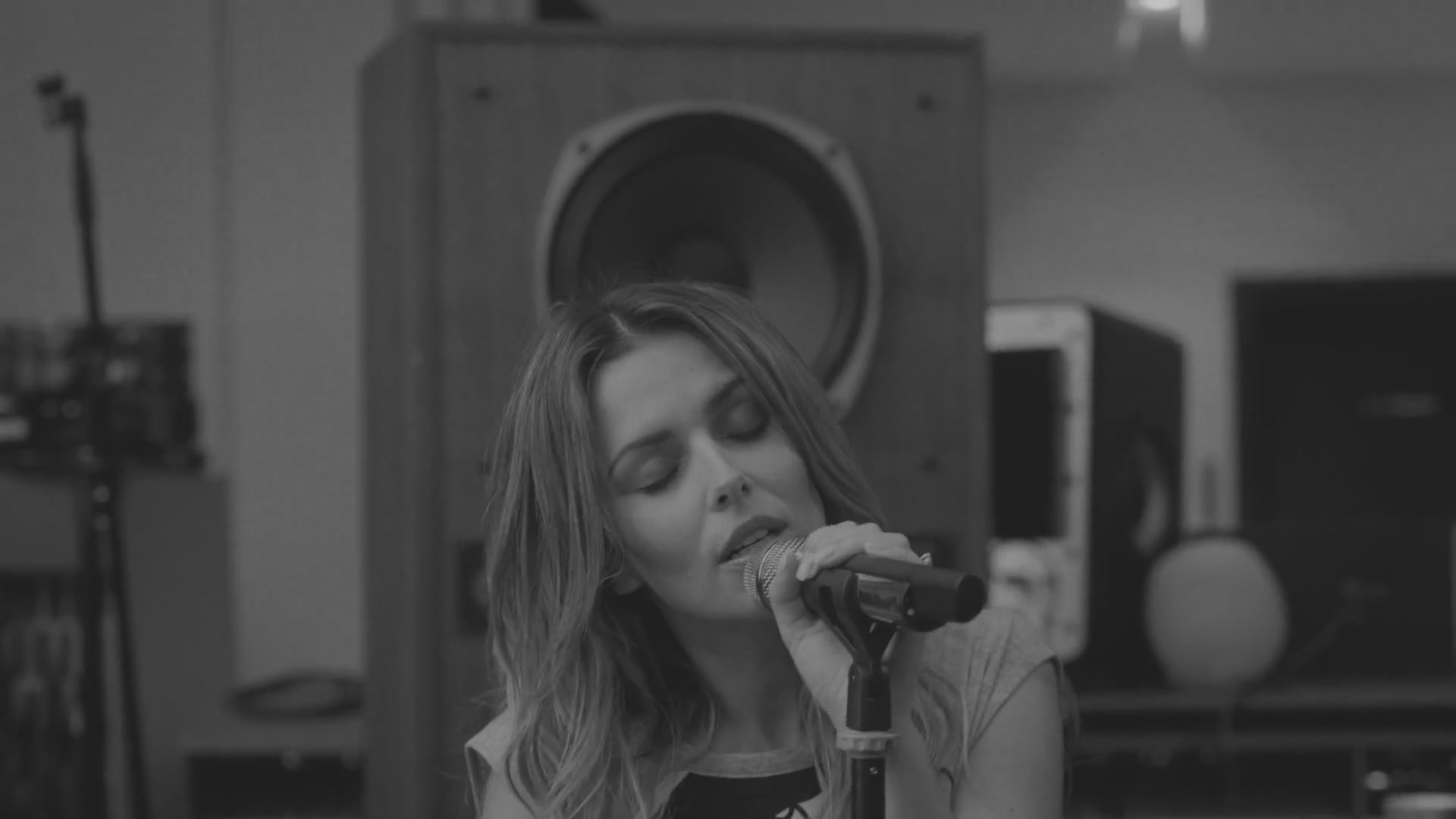 Cheryl_-_Only_Human_28acoustic_version29_mp40203.jpg