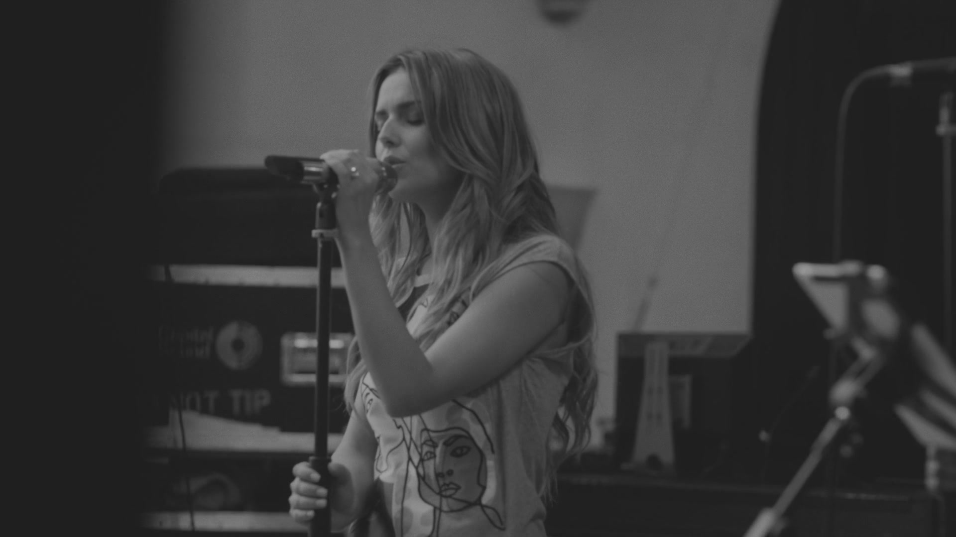 Cheryl_-_Only_Human_28acoustic_version29_mp40244.jpg