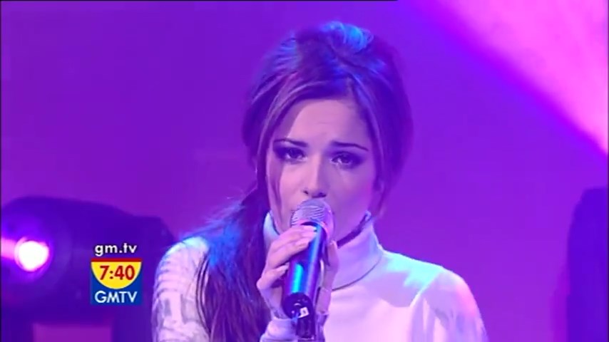 Girls_Aloud_-_The_Promise_First_Performance_5BGMTV_-_27_10_20085D_mp4_snapshot_01_04_5B2016_05_06_11_21_495D.jpg