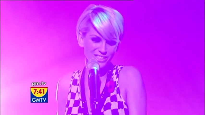 Girls_Aloud_-_The_Promise_First_Performance_5BGMTV_-_27_10_20085D_mp4_snapshot_02_08_5B2016_05_06_11_24_485D.jpg