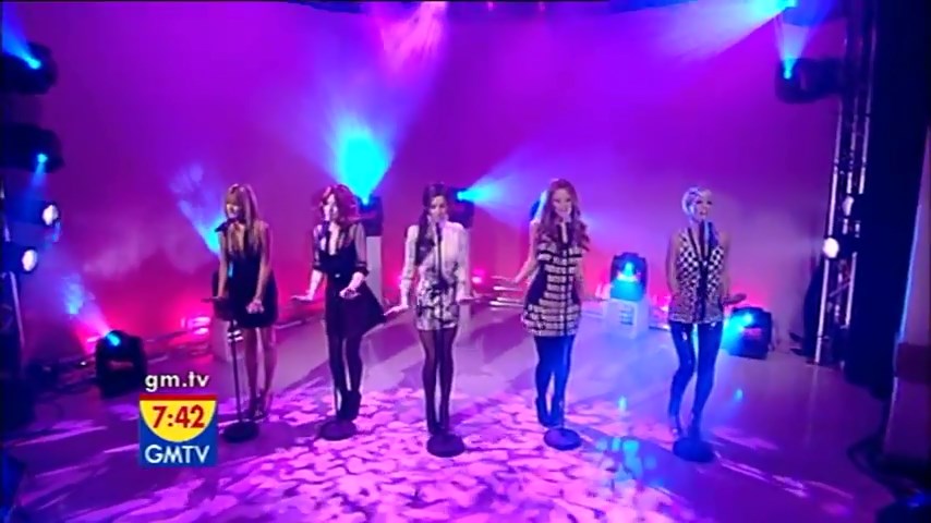 Girls_Aloud_-_The_Promise_First_Performance_5BGMTV_-_27_10_20085D_mp4_snapshot_02_53_5B2016_05_06_11_27_415D.jpg