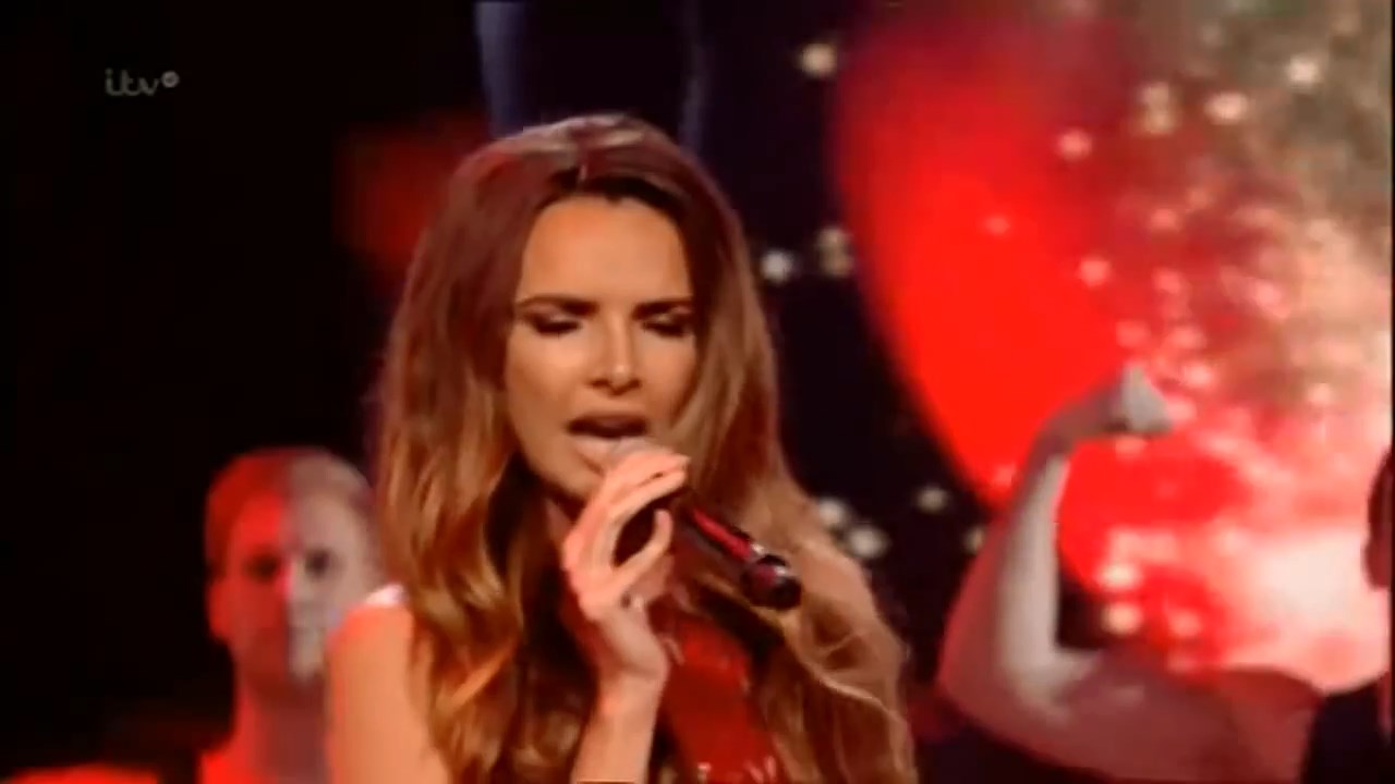 Nadine_Coyle_-_Dangerous_Games_28Michael_Flatley_-_A_Night_To_Remember_201429_mp4_snapshot_01_24_5B2016_05_06_15_32_385D.jpg
