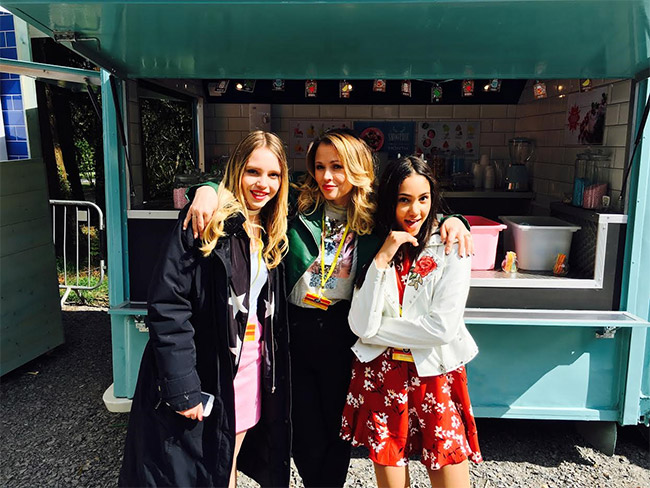 The_Lodge_on_set2.jpg