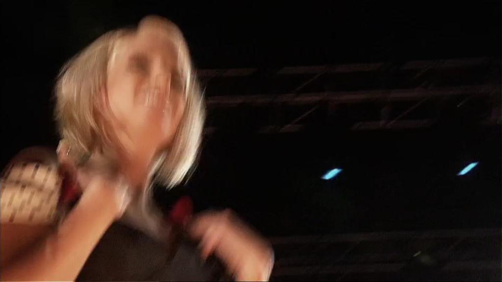 734.jpg