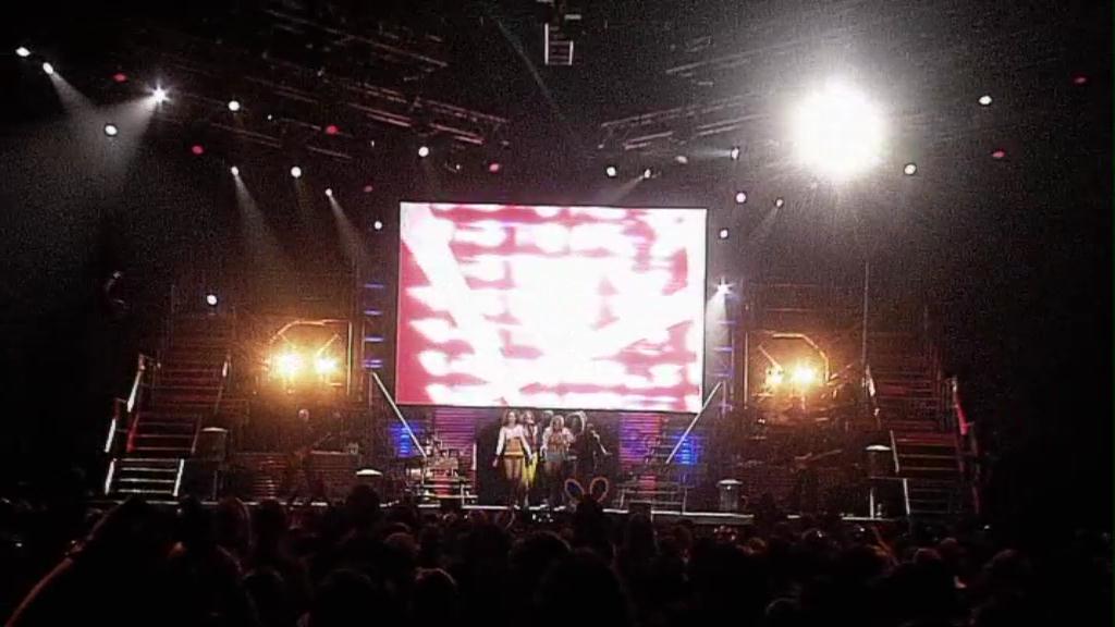 051.jpg