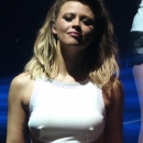 196.jpg